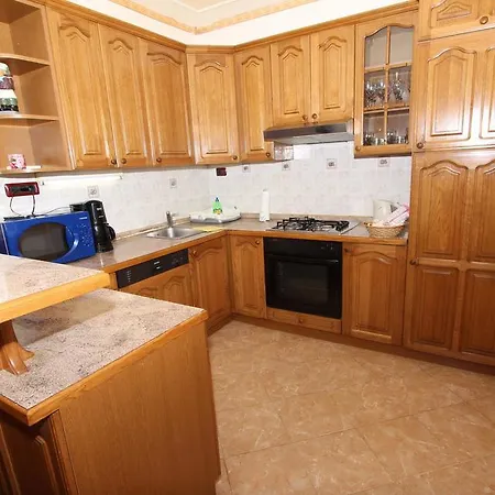 Apartment Hari